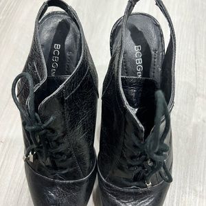 BCBG women shoes